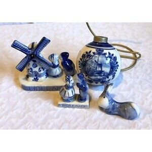 vintage Delft Blue Holland figurines Kissing Couple Windmill Ornament Rabbit